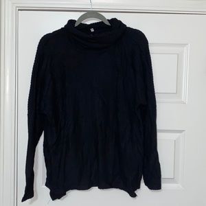 Medium black turtle neck sweater